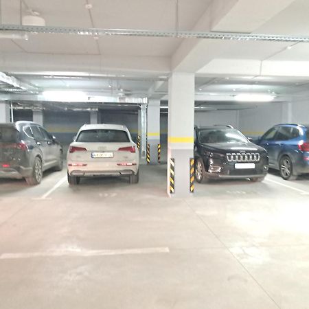 Аэропорт Кишинев 24&24公寓 外观 照片